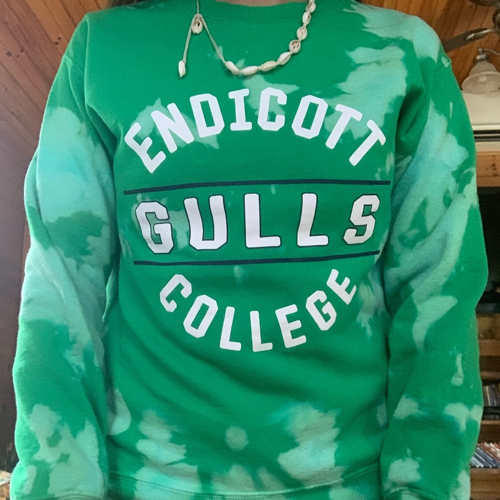 Endicott Bleach dyed  crewneck